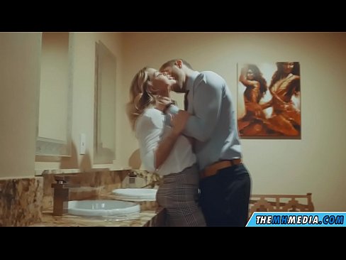 ❤️ Кад те прсата плавуша заведе у јавном тоалету ❤ Секс видео на sr.marketapp.top ❌